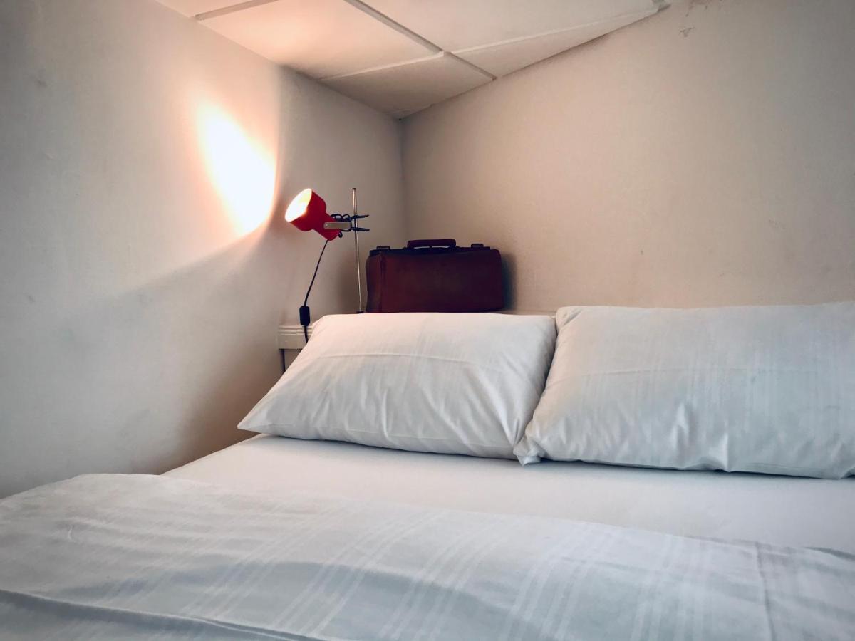 Boutique Hostel Lekkerurlaub Берлін Екстер'єр фото
